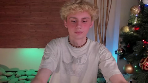 sunburn_boy  05-01-2023 video suck