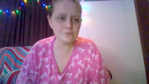 princessfeefee  07-01-2023 deepthroat Couples