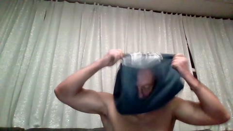 parzivalward  07-01-2023 video sexybody