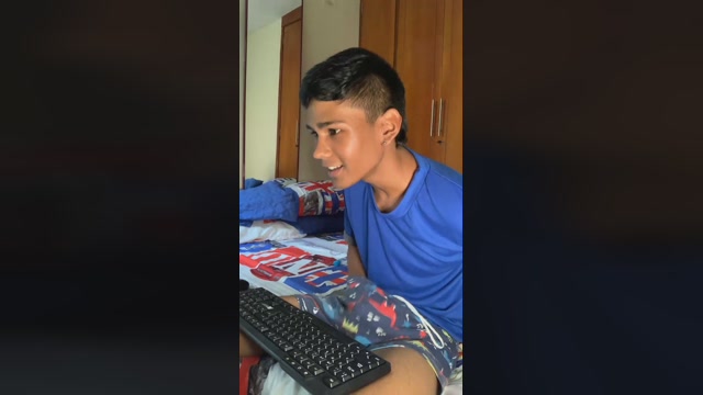 colombianito207  08-01-2023 Recorded Video strip
