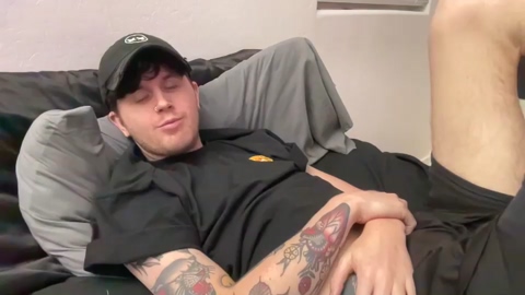 yourtrophyboy  09-01-2023 video hard