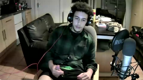 444livin  11-01-2023 video twink