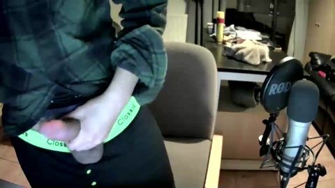 444livin  11-01-2023 video cute