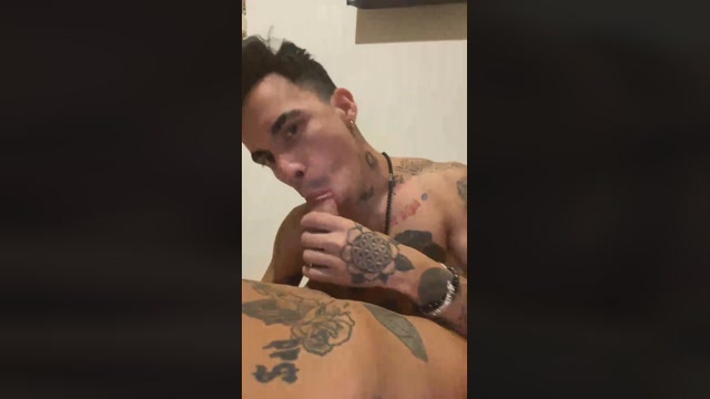 Taylorcam23  12-01-2023 Recorded Video beauty