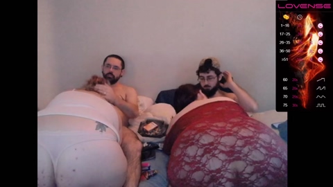 mr_mrs_pervygamers 12-01-2023 jerkoff 