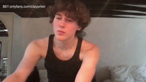 clay_parker  14-01-2023 video toy