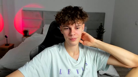 cute_thomas  15-01-2023 video jerkoff