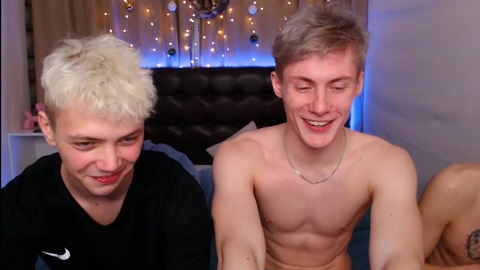 okwohka  15-01-2023 video Naked