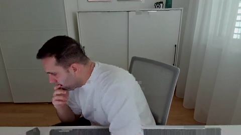 lucapullsout  17-01-2023 video Ass