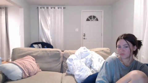 nicolekc 17-01-2023 strip 