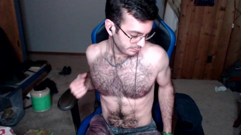 gorillaman223  18-01-2023 video suckshow