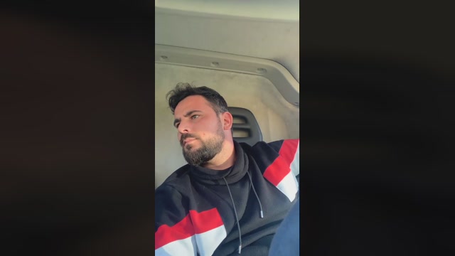 Edward_venezia  20-01-2023 Recorded Video kissing