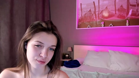 sof1a_shy  20-01-2023 sexygirl Females