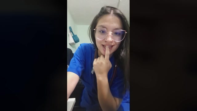 Helena_Highins 26-01-2023 tits 