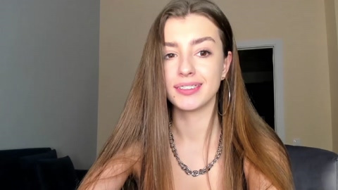 coy_amina_