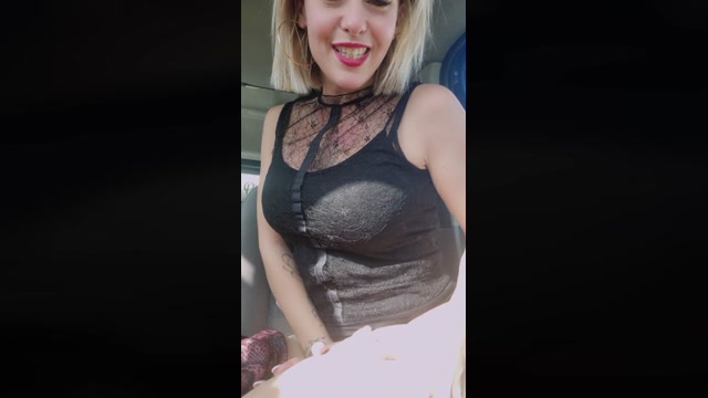 Naomymerris 04-02-2023 sucktits 