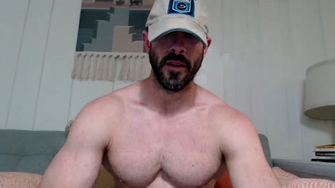 nerdmuscles2x  03-02-2023 video kissing