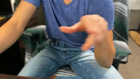 tinydickforreal  03-02-2023 video legs