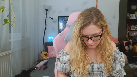 LunaNicole 07-02-2023 spank 