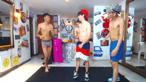 brionte  07-02-2023 video striptease