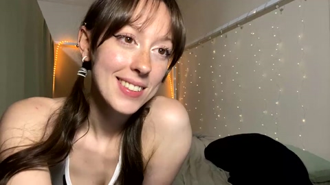 bigeyesxo  10-02-2023 suck Females