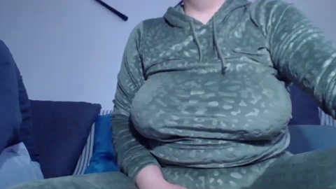 matureboobsbig