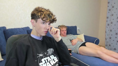 james_mil  14-02-2023 video sexy