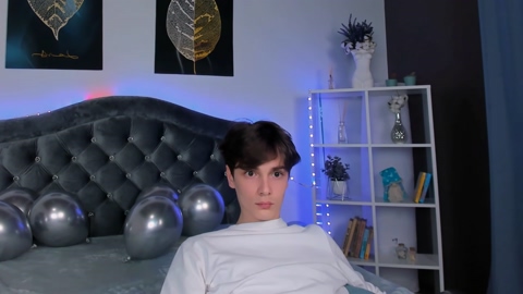 millky_wayne  14-02-2023 video suckshow