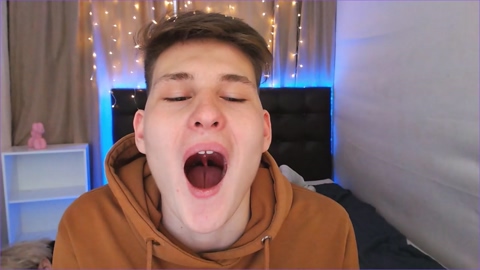 okwohka  16-02-2023 video hard