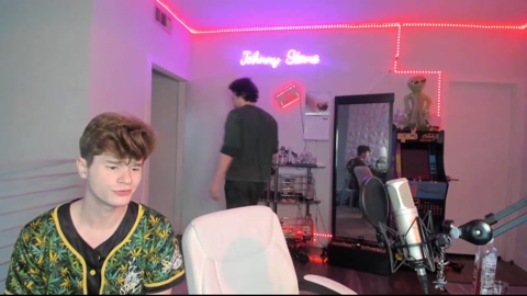 thejohnnystone  18-02-2023 video Ass