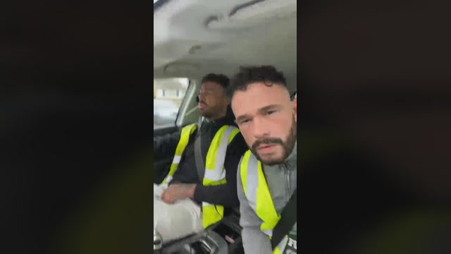 0str8_guys  21-02-2023 Recorded Video gag