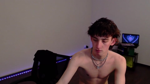 aronyou_wing  21-02-2023 video beauty