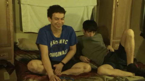 juststepbros  22-02-2023 video gay