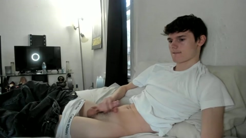 sensualalien  22-02-2023 video kissing