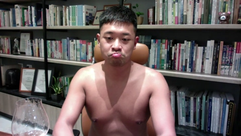 bearhan1  25-02-2023 Recorded Video sweet
