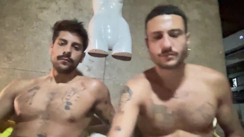 hot_couple_arg