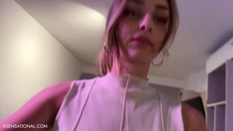 ksensational 27-02-2023 kissing 