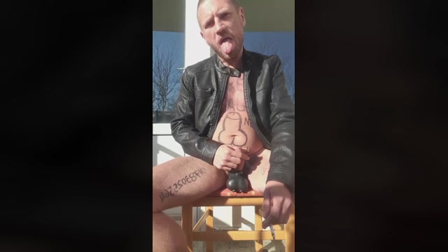 germanbottomxxx  01-03-2023 Recorded Video suckcock