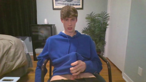 junior43536  01-03-2023 video striptease