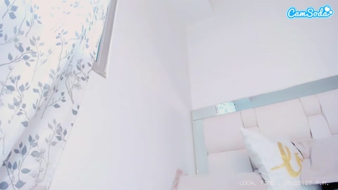kikievega 01-03-2023 sucktits CamSoda
