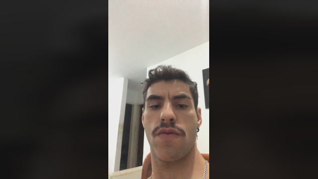 lionel_hot1  01-03-2023 Recorded Video kissing