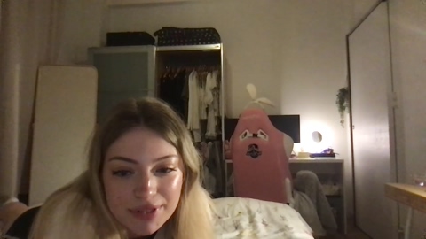 str4wb3rrycat 02-03-2023 cute 