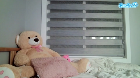 gwendolyn-tyler 05-03-2023 toys CamSoda