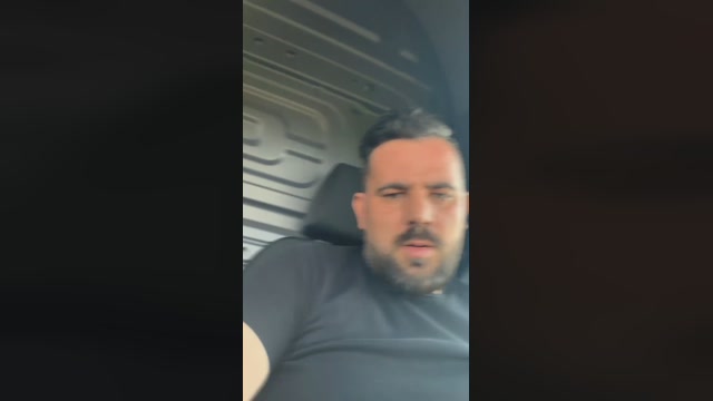 Edward_venezia  10-03-2023 Recorded Video kissing
