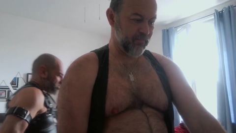 bear70s  12-03-2023 Recorded Video fingers