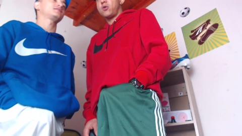 Skinny23cm  16-03-2023 Recorded Video spank
