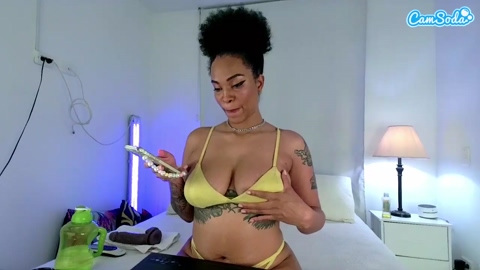 tiaramace 16-03-2023 show CamSoda