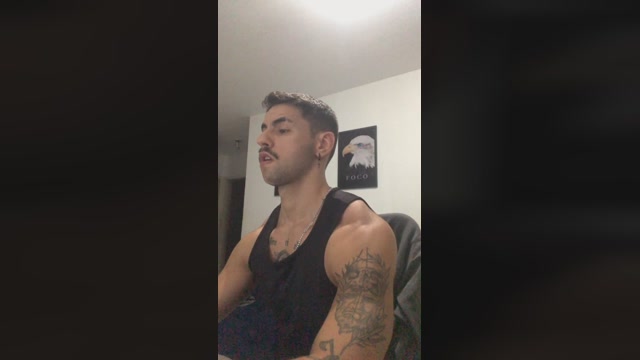 lionel_hot1  16-03-2023 Recorded Video fingering