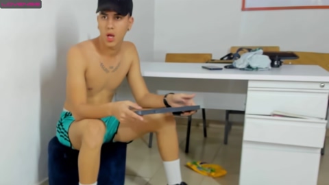 daniel_hot03  19-03-2023 video legs