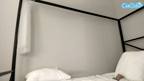 brina 22-03-2023 moan CamSoda